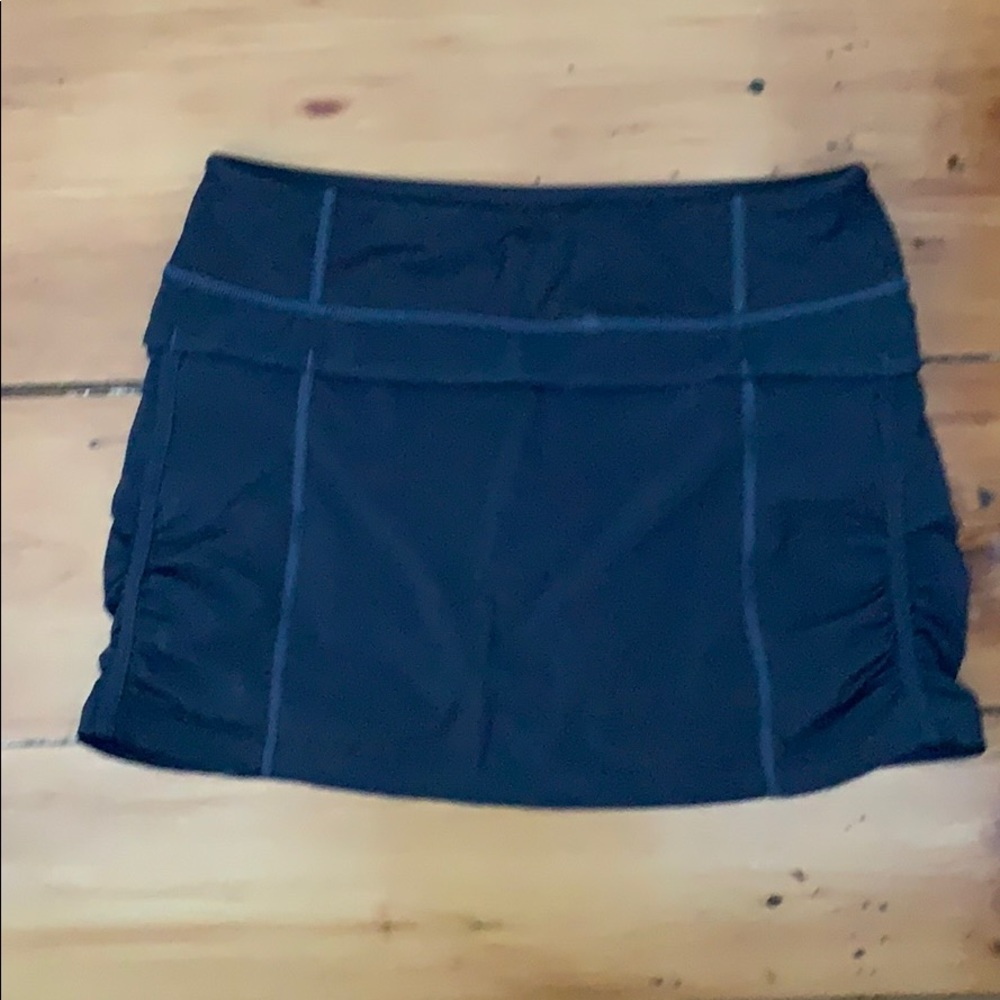 Lululemon Athletica skirt, smoke gray